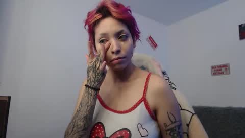                      100   online show from 10.21.25