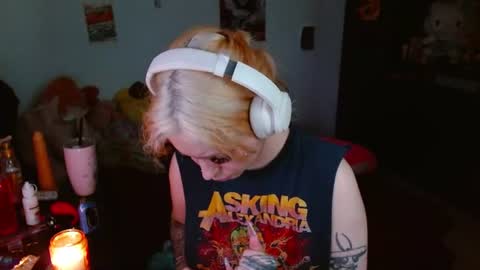                      100   online show from 07.23.26
