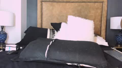 Snapshot of mary_kisss chatting on 02.18.25 online show from 02.18.25