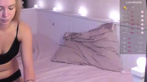 Mary online show from 12.02.25