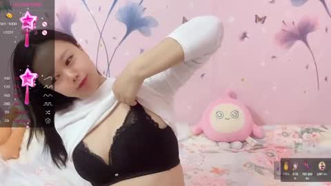 Snapshot of mary_uu chatting on 01.07.25 mary_uu online show from 01.07.25