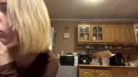 Tessa  online show from 03.04.26