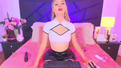       online show from 09.09.25