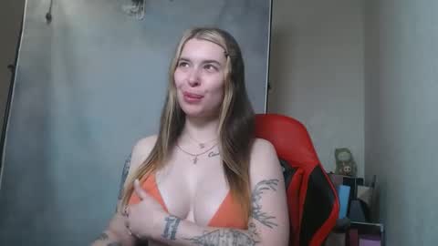Snapshot of maryh0tlove chatting on 06.09.26 maryh0tlove online show from 06.09.26