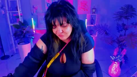 Mary online show from 09.08.25