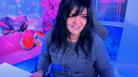 Mary online show from 10.15.25