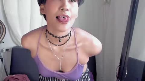 Snapshot of maryjane_785039 chatting on 07.31.26 maria online show from 07.31.26