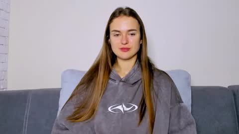 Mari online show from 12.01.25