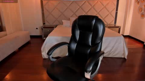  Mary  online show from 01.24.25