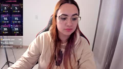 Dulce Maria online show from 11.20.25