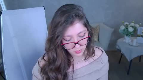 Snapshot of marymillerr chatting on 05.09.26 Mary Miller online show from 05.09.26