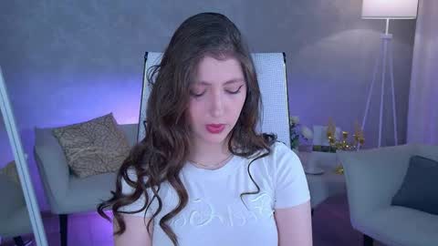 Snapshot of marymillerr chatting on 05.14.26 Mary Miller online show from 05.14.26