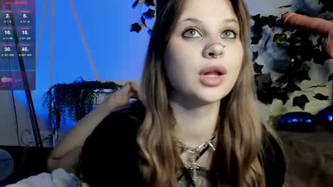 Mary x online show from 03.04.25