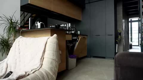 Marina online show from 11.18.25