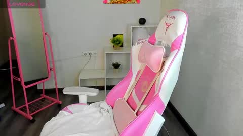 Mary online show from 01.26.25