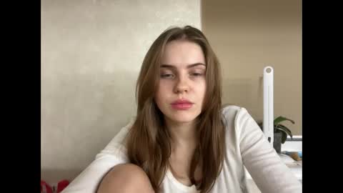 MaryYourr online show from 12.13.25