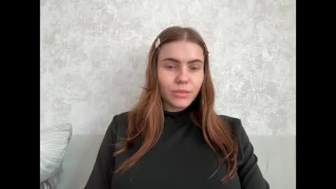 MaryYourr online show from 02.10.26