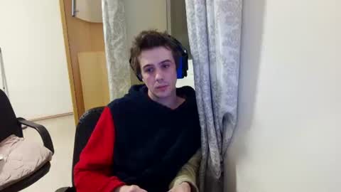 Snapshot of mash_potatoes_are_good chatting on 12.12.24 mash_potatoes_are_good online show from 12.12.24