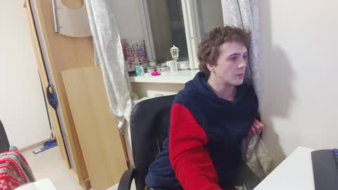 Snapshot of mash_potatoes_are_good chatting on 12.17.24 mash_potatoes_are_good online show from 12.17.24