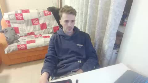 Snapshot of mash_potatoes_are_good chatting on 10.06.25 mash_potatoes_are_good online show from 10.06.25