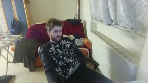 Snapshot of mash_potatoes_are_good chatting on 11.28.25 mash_potatoes_are_good online show from 11.28.25