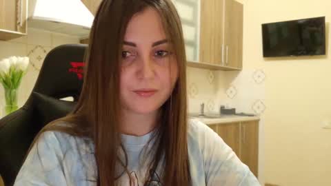 Snapshot of masha_queen chatting on 02.22.25 Masha online show from 02.22.25