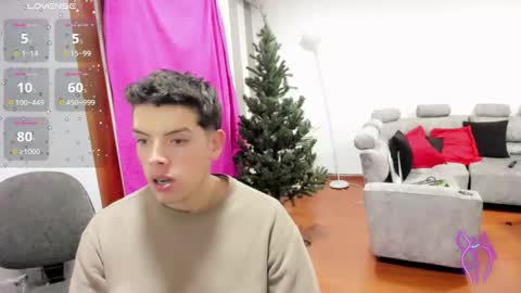 Snapshot of masimo_14 chatting on 11.08.25 masimo_14 online show from 11.08.25