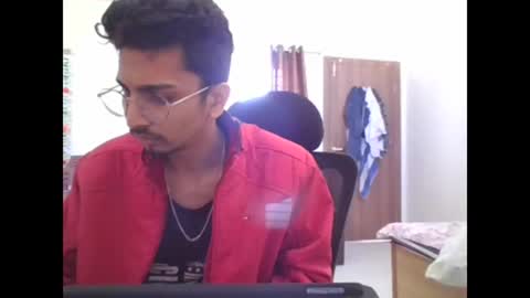 maskboyz2003 online show from 12.12.24