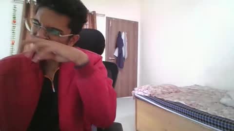 maskboyz2003 online show from 12.25.24