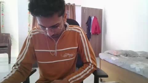 maskboyz2003 online show from 01.02.25