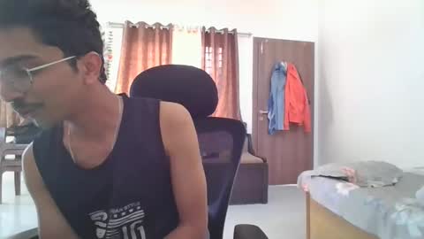 maskboyz2003 online show from 01.16.25