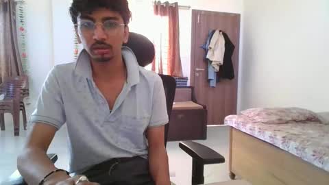 maskboyz2003 online show from 03.02.25