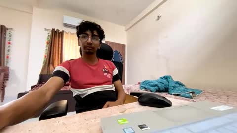 maskboyz2003 online show from 09.21.25