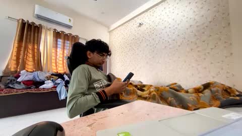 maskboyz2003 online show from 11.16.25