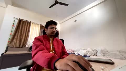 Mask Boy online show from 12.17.24