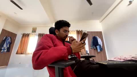 Mask Boy online show from 12.22.24