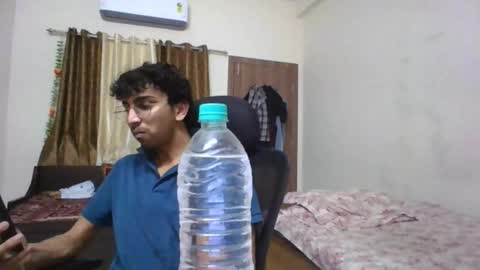 Mask Boy online show from 09.17.25