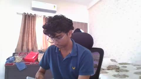 Mask Boy online show from 10.29.25