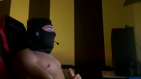 maskedheat_ online show from 07.25.26