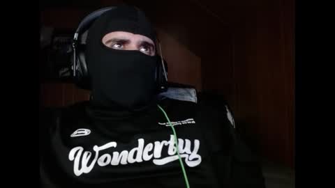 Snapshot of maskedman231 chatting on 11.14.25 MaskedMan online show from 11.14.25