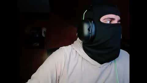 Snapshot of maskedman231 chatting on 11.19.25 MaskedMan online show from 11.19.25