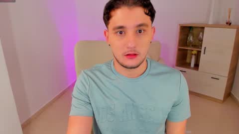 Snapshot of massimo_fiore chatting on 02.02.26 Massimo online show from 02.02.26