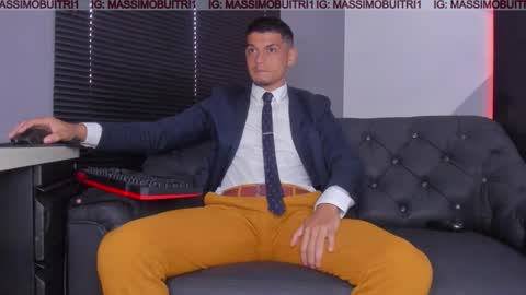 I am Massimo online show from 11.25.25