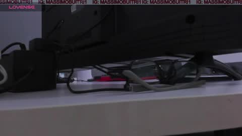 I am Massimo online show from 06.03.26