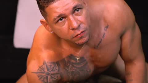 Snapshot of massimowalton2 chatting on 12.27.24 massimowalton2 online show from 12.27.24