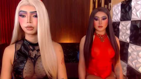 Snapshot of massivecocktrans chatting on 02.20.26 massivecocktrans online show from 02.20.26