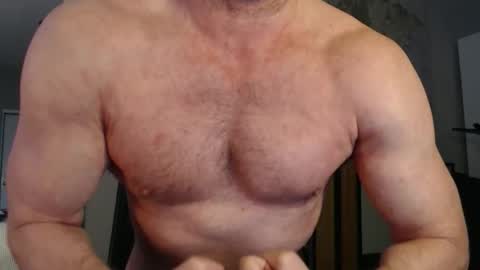 Snapshot of master8daddy69 chatting on 05.12.26 master8daddy69 online show from 05.12.26