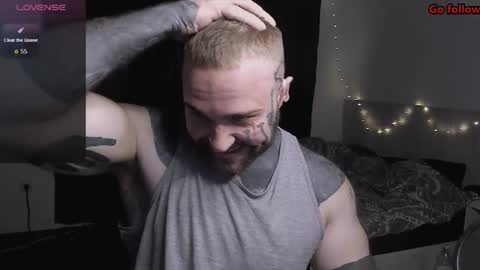 Snapshot of master_oil chatting on 02.28.26 Huge Alex online show from 02.28.26