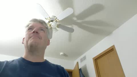 Snapshot of master_thorn chatting on 09.09.25 Master Thorn online show from 09.09.25