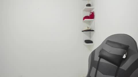 Alpha junior online show from 11.05.25